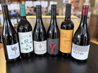 Highland Half Case - March Half Case Red 2026